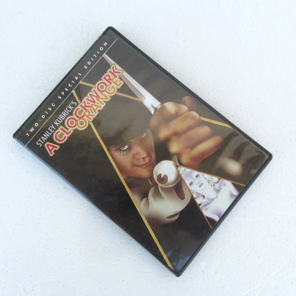 A CLOCKWORK ORANGE 2-Disc DVD Malcolm McDowell Bonus Cult Remastered R 1971 - Image 2 of 4