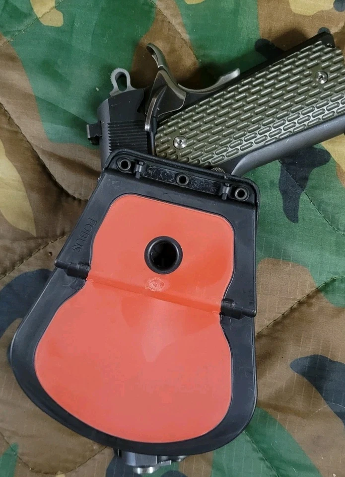 Fobus C-21 Right-hand Owb Polymer Holster Black - Image 2 of 4