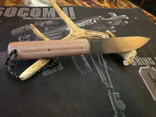 Swiss Tech Haltbar Knife with a VG-10 Full Tang Steel Blade and Canvas Micarta H