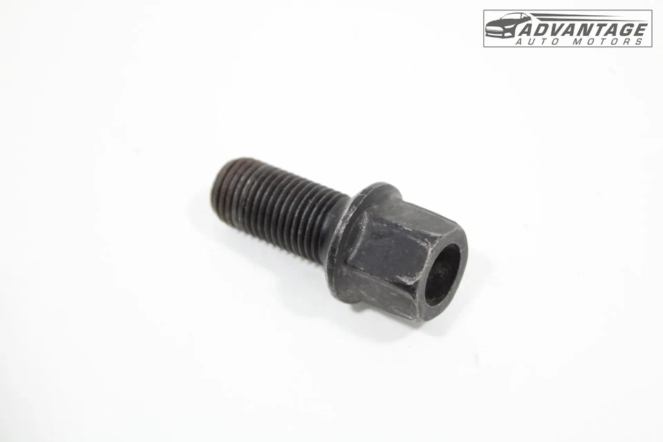 AUDI A3 QUATTRO 8V 2015-2020 RUEDA DELANTERA O TRASERA IZQUIERDA O DERECHA TUERCA PERNO OEM Foto 2 de 4