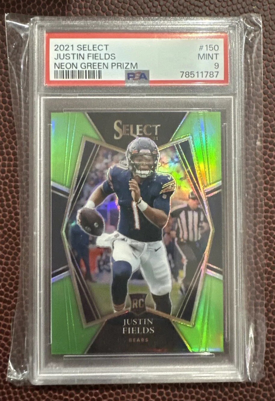 2021 Panini Select Justin Fields Premier Level Neon Green Prizm /49 PSA 9 Rookie