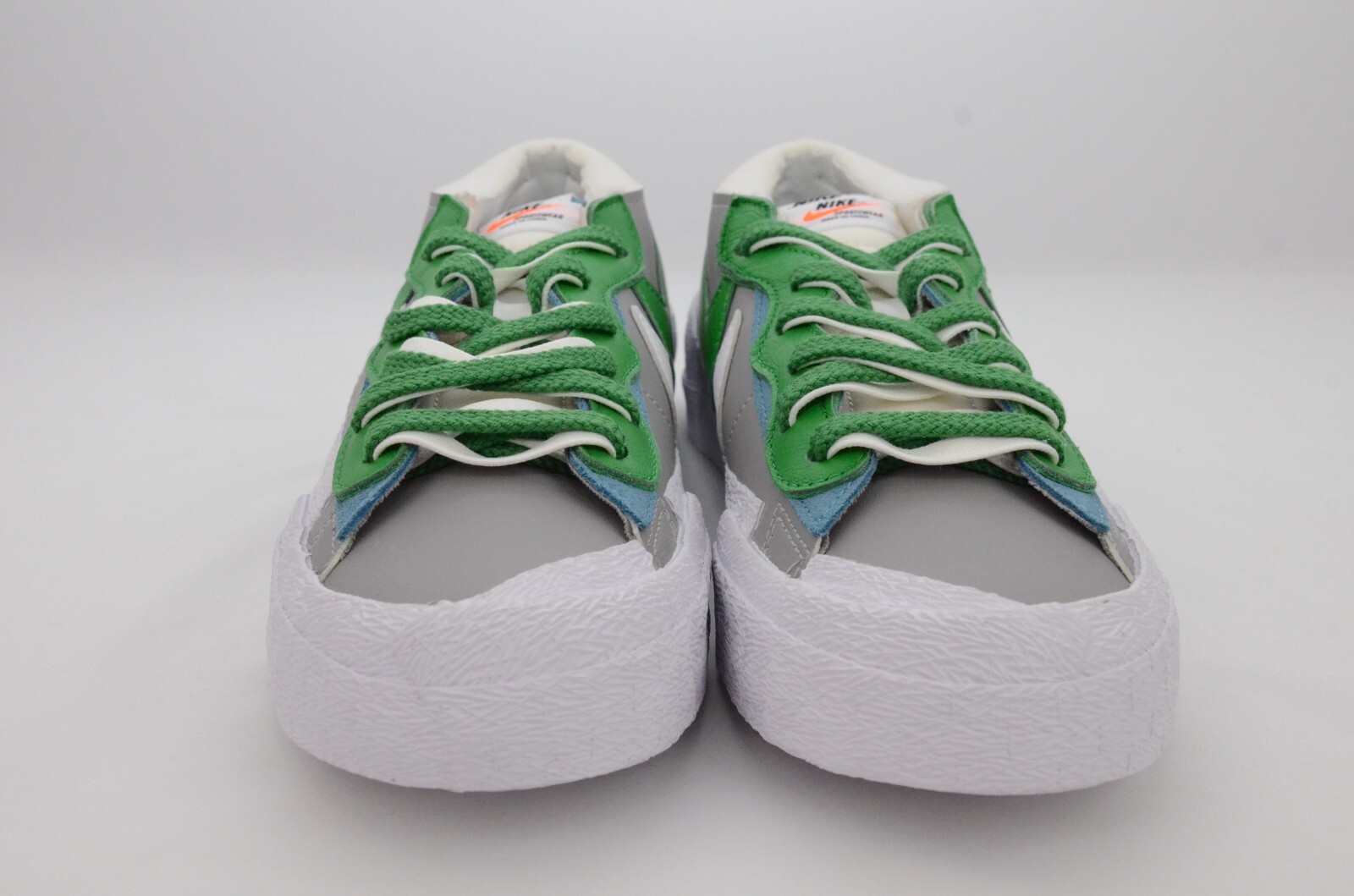 SACAI X NIKE Nike Blazer Low x Sacai Grigio Verde Uomo Taglia 8 5 Nuovo con scatola DD1877 001