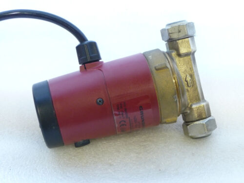 Grundfos UP 15 - 14 BT pompa di circolazione 80/115 mm 230 volt usata P914/28 - Foto 1 di 2
