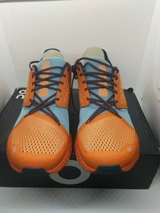 on cloudstratus orange