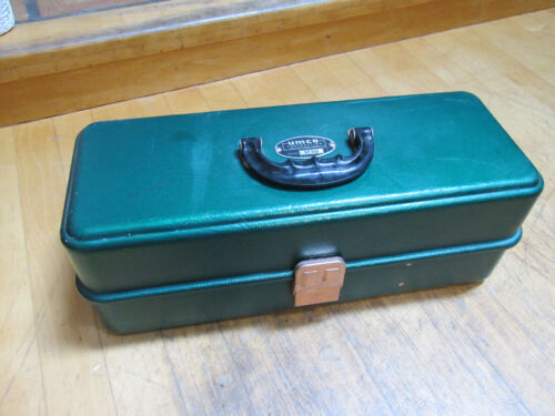 Vintage UMCO 17 3U Tackle Box-3 Tier Tray Old Lure Display Storage Green