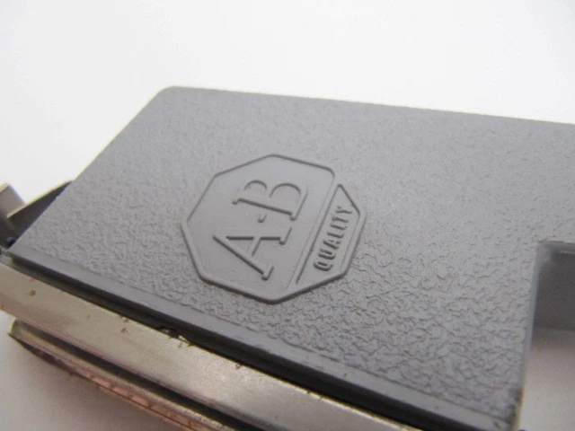 Cable de expansión de chasis Allen-Bradley 1775-CX Foto 2 de 3