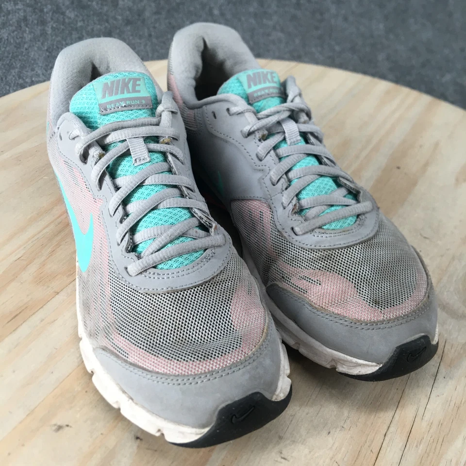 Кроссовки женские Nike 8,5 Reax Run 9 серые сетчатые 653612-036 2014 на шнуровке - Изображение 3 из 4