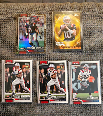 Topps NFL 2025 Team Set Lot 12 Rookie Karten Patriots/Jets/Broncos u.a.