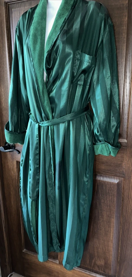 Lencería Vintage Cacique Bosque Verde Bata Pequeña Rayas Larga Foto 2 de 4