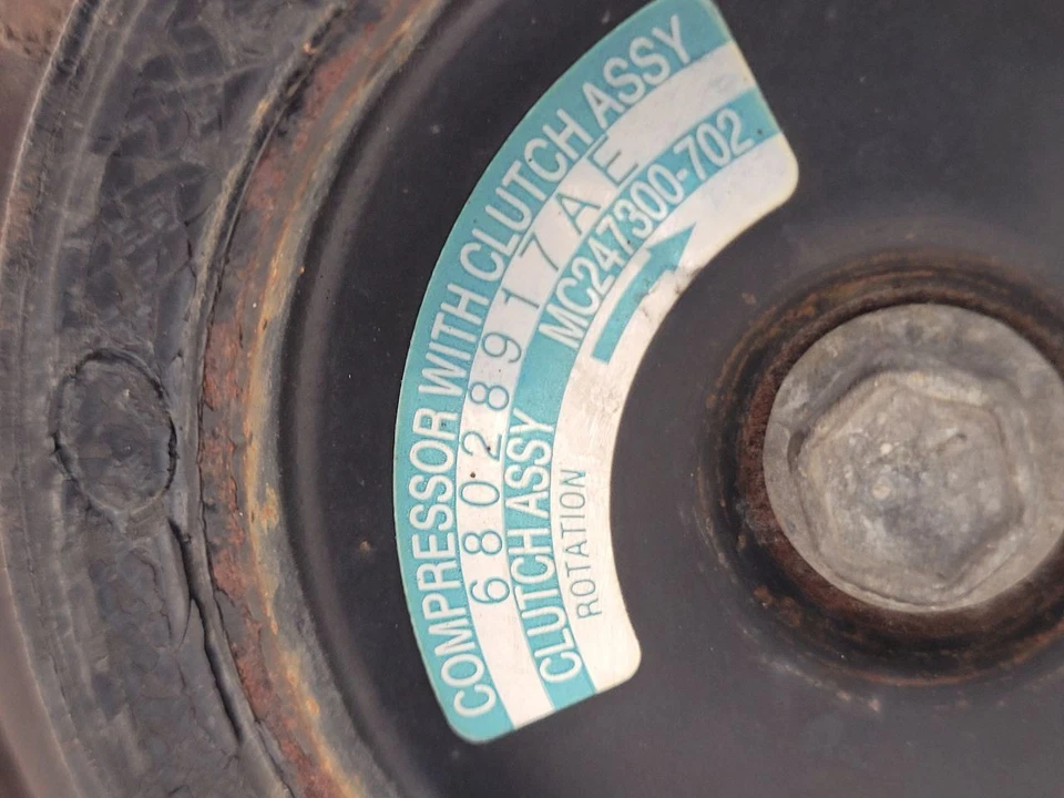 11-21 JEEP GRAND CHEROKEE AC Compressor Wk Corpo VIN E Ou F 6º Dígito 68028917AC - Imagem 3 de 4