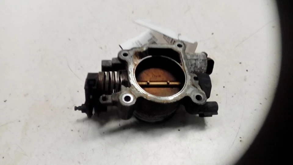 Conjunto de válvula de acelerador de cuerpo de acelerador compatible con 02-05 CAVALIER 340927 Foto 2 de 4