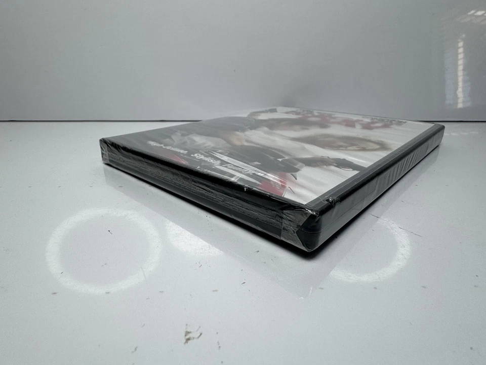 Knight and Day DVD 2010 Tom Cruise Cameron Diaz Action Comedy Spy New Sealed - Image 4 of 4