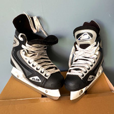 Flite Ice Hockey Skates Size 8 Black/Grey/White Lace-Up Senior Stiff Flex