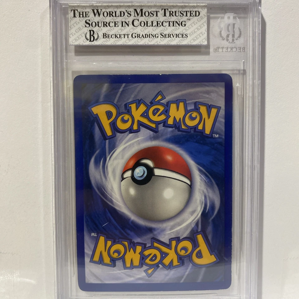 7 BGS Shadowless Base Holo Nidoking 11/102 in Near Mint Condition - Image 2 of 2