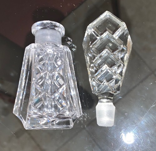 Gorgeous VINTAGE Handcut CRYSTAL PERFUME BOTTLE Made in West Germany Pre-1989 - Picture 5 of 7