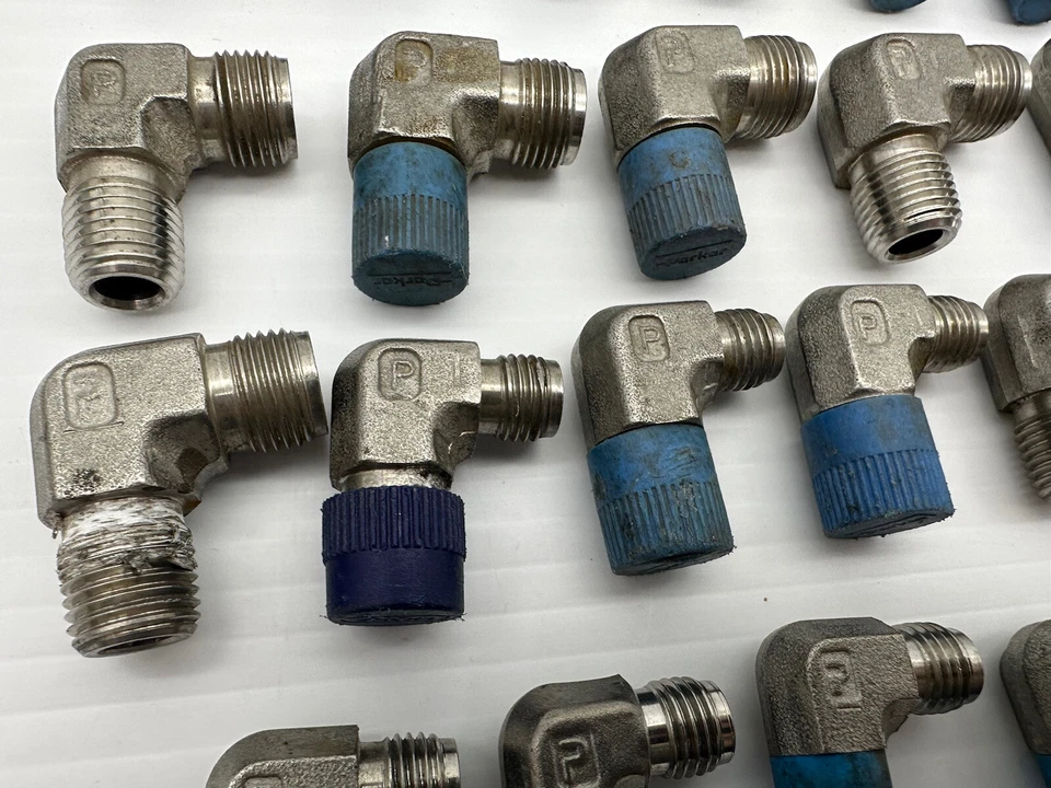 Lote 26 Codos de Unión Mezclados de Compresión de Tubo Parker 90 Grados 316 SS Usados Foto 4 de 4