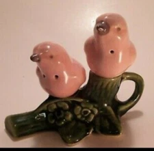 Vintage Bird Salt And Pepper Shaker set