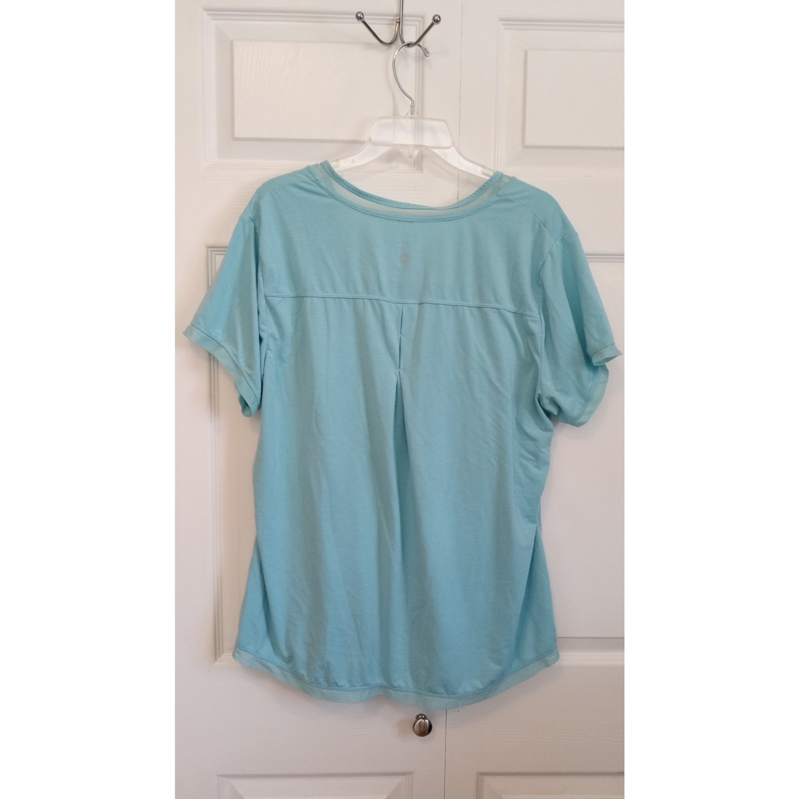Tangerine Blue basic pinched back everyday tee - image 2