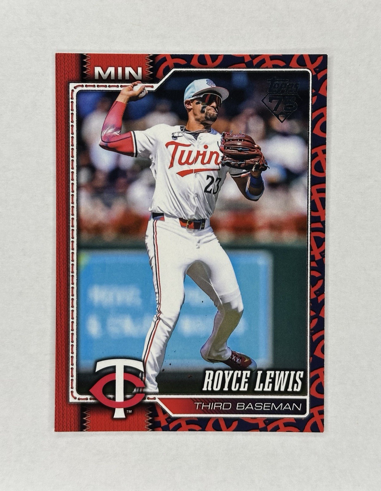 ROYCE LEWIS 2026 Topps Series 1 TEAM COLOR BORDER SP #115 Twins