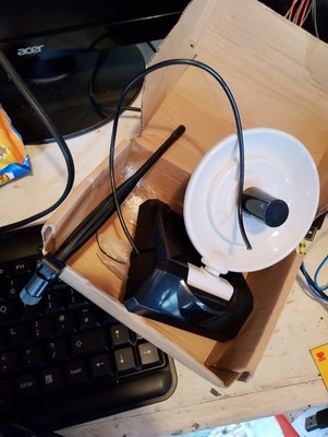 2x Restposten große Reichweite 2,4ghz WiFi Dongle Antennen Schüssel hat Kabel geschnitten