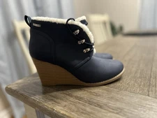 Nautica Gavina Women's Fur Lined Wedge Ankle Bootie Size 8.5