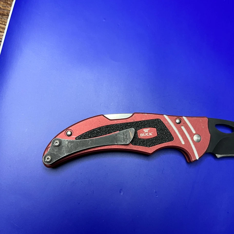 Discontinued Buck 710 Volt USA Folding Knife "United Union of Roofers" - Image 3 of 4