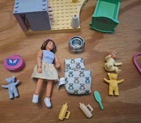 LEGO BELVILLE: Love 'N' Lullabies (5860) Nursery - Incomplete With Mom Baby Bear