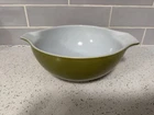 Vintage PYREX 2 1/2 qt Verde Green Nesting Cinderella Mixing Bowl #443 USA