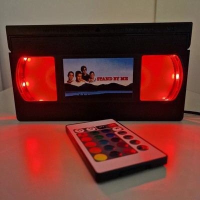80er Klassiker LED VHS Videokassette Lampe Geburtstag Weihnachten Geschenkideen Retro Licht