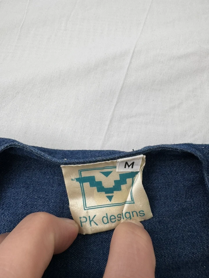 Vintage PK Designs Aztec Women’s Vest Size Medium - Image 4 of 4