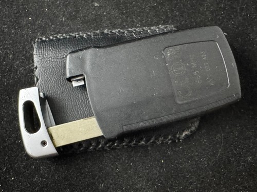Genuine Rolls Royce Fob with Remote and Metal Key (Pre-Owned) - Picture 4 of 12