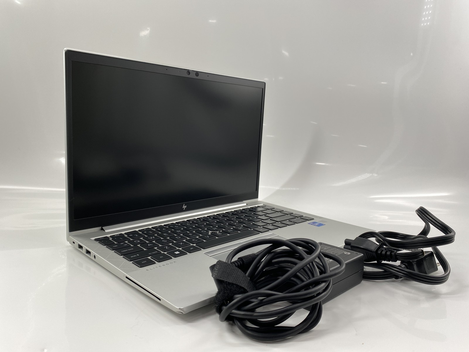 HP Elitebook G8 840 Core i7 Laptop