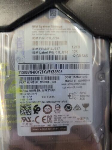 01LJ787 01LJ794 01LJ796 IBM V7000 1.2TB 10K RPM 12Gb/s 2.5" SAS HDD Hard Drive - Picture 1 of 3