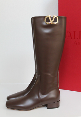 sz 7 / 37.5 Valentino Garavani Brown Leather V Logo Low Heel Knee