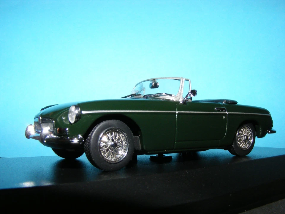 Rodas de arame verde MGB 1800 Roadster 1962 em BR Maxichamp nova edição 1:43RD. . - Imagem 3 de 4