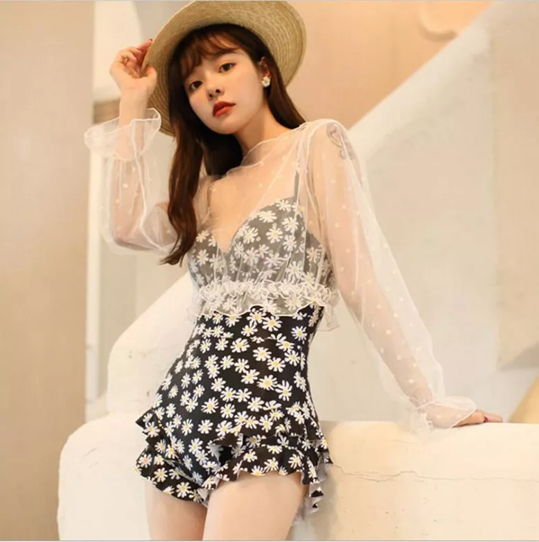 Korean Women Floral Two Piece Sexy Swimsuit Gauze Coat Bikini Suspender Swimwear