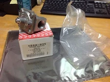 ROBERTSHAW UNI-LINE 4080-035 PRESSURE REGULATOR NEW OEM BOX  $39