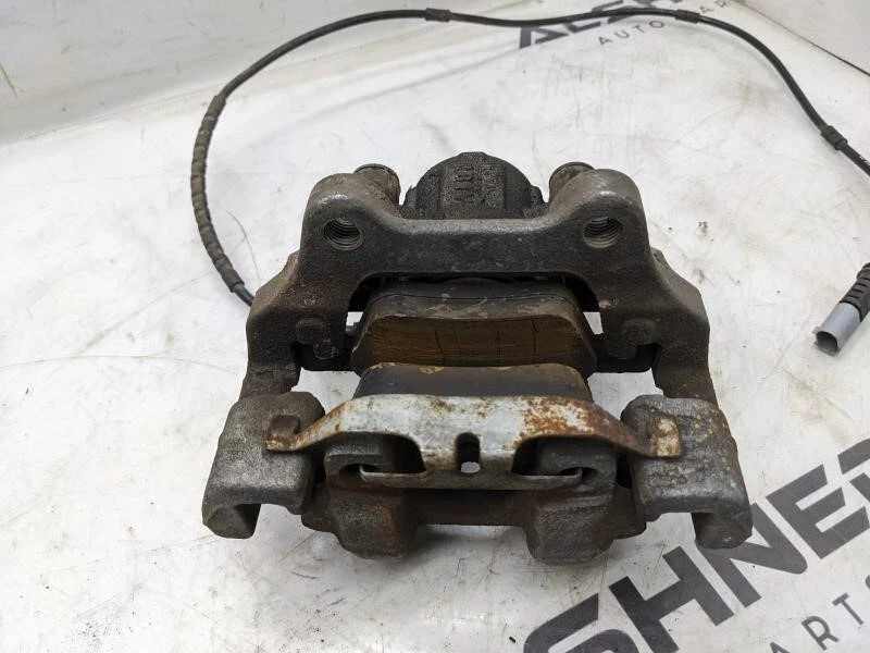 Pinza de freno de disco trasera derecha BMW 430i xDrive 2017-2020 34216850858 OEM Foto 4 de 4