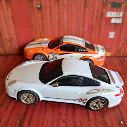 2x CARRERA GO Porsche GT3 Cup RS Slotcar 64025 61206 Auto 1:43 - Bild 4 von 6
