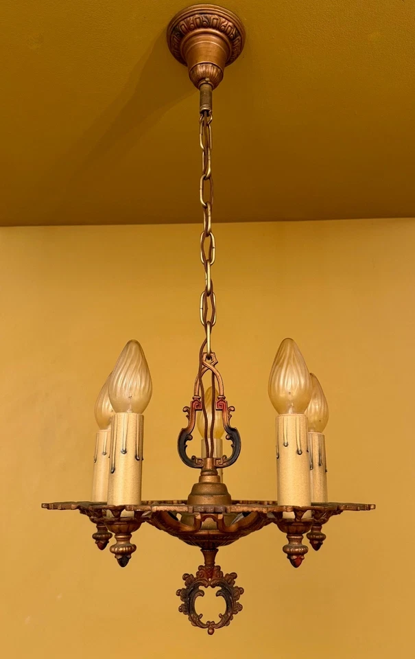 Candelabro vintage Lighting década de 1920 Romance Revival. MAIS DISPONÍVEL! - Imagem 2 de 4