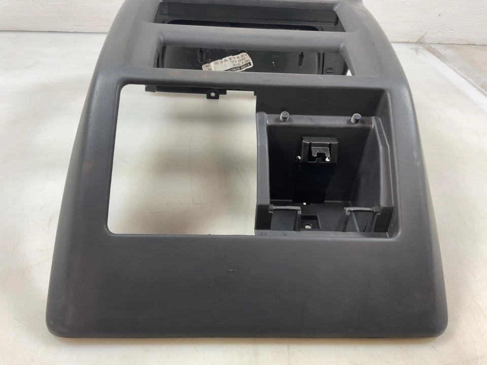 Panel de embellecimiento del tablero central Jeep TJ Wrangler OEM 1997 1998 1999 2000 2001 2002 047539 Foto 3 de 4