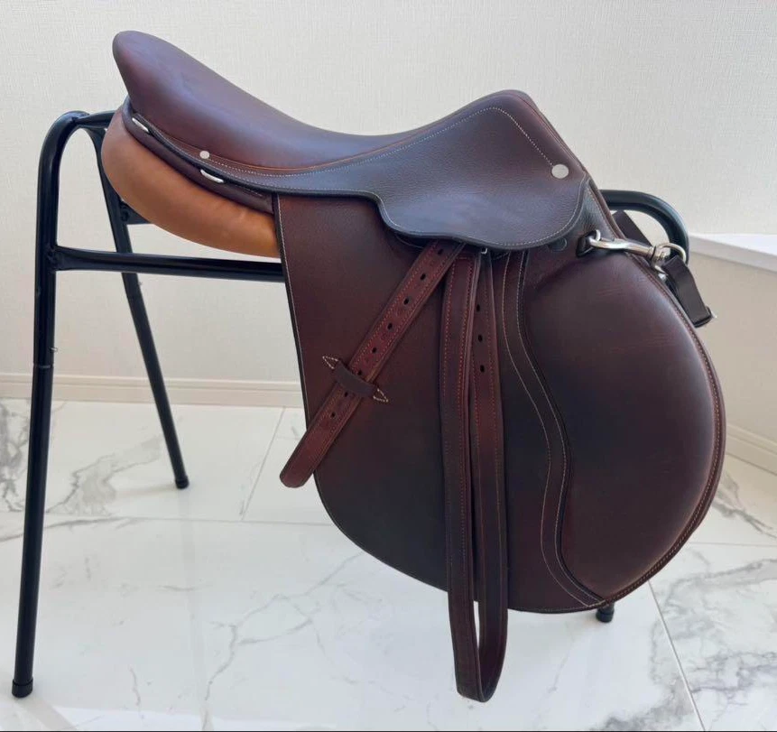 Sillín Hermes Senlis 16,5 contacto cercano cazador/saltador cuero marrón Francia Foto 3 de 4