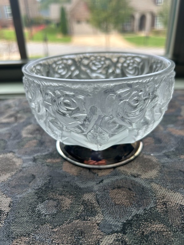 VINTAGE WILLIAM ADAMS FROSTED GLASS ROSE BOWL SILVER BASE MADE IN ITALY 3 1/4" T