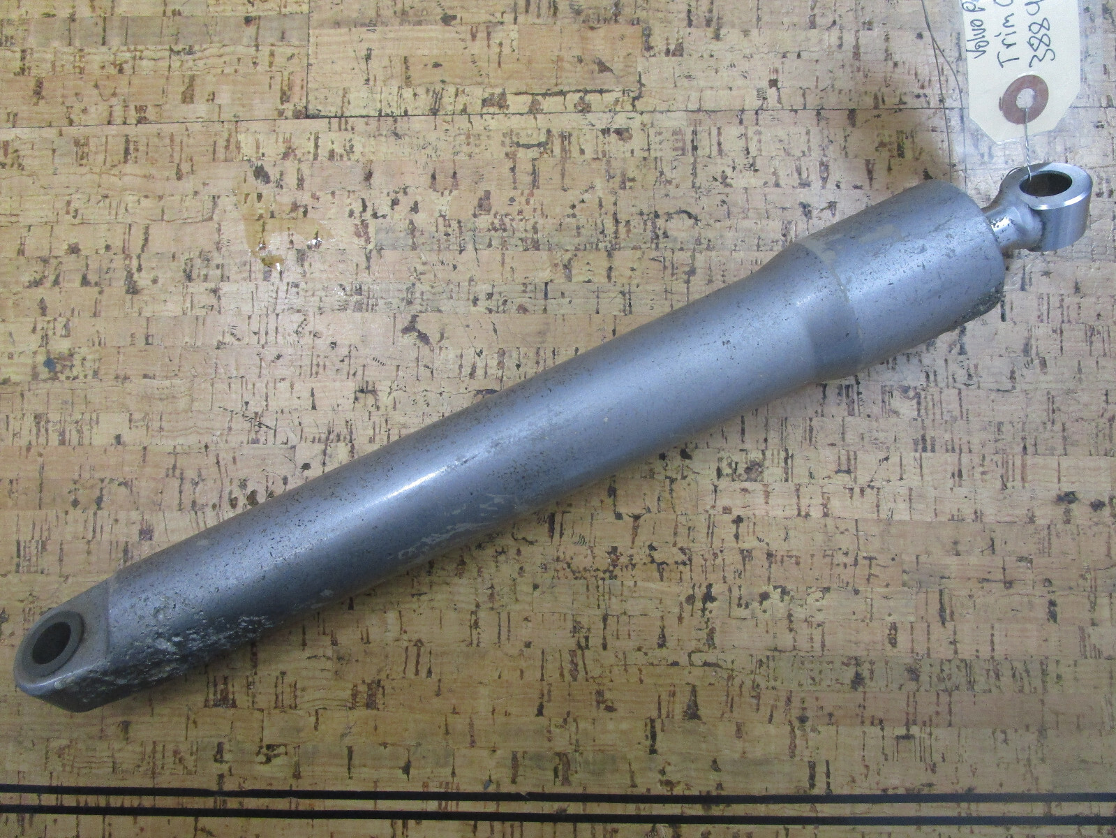 Volvo Penta OEM Sx-a Trim Cylinder Starboard Side Full Tilt 3889955