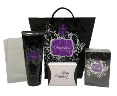 Avon Original Outspoken by Fergie Perfume Spray 1.7 fl oz Necklace & Lotion Set
