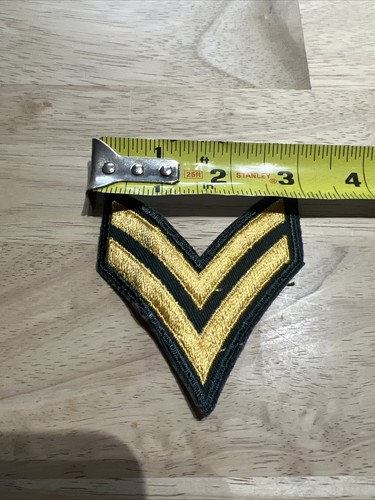 Vintage WWII US Army Corporal 2 Striped Patch VG - Picture 3 of 4