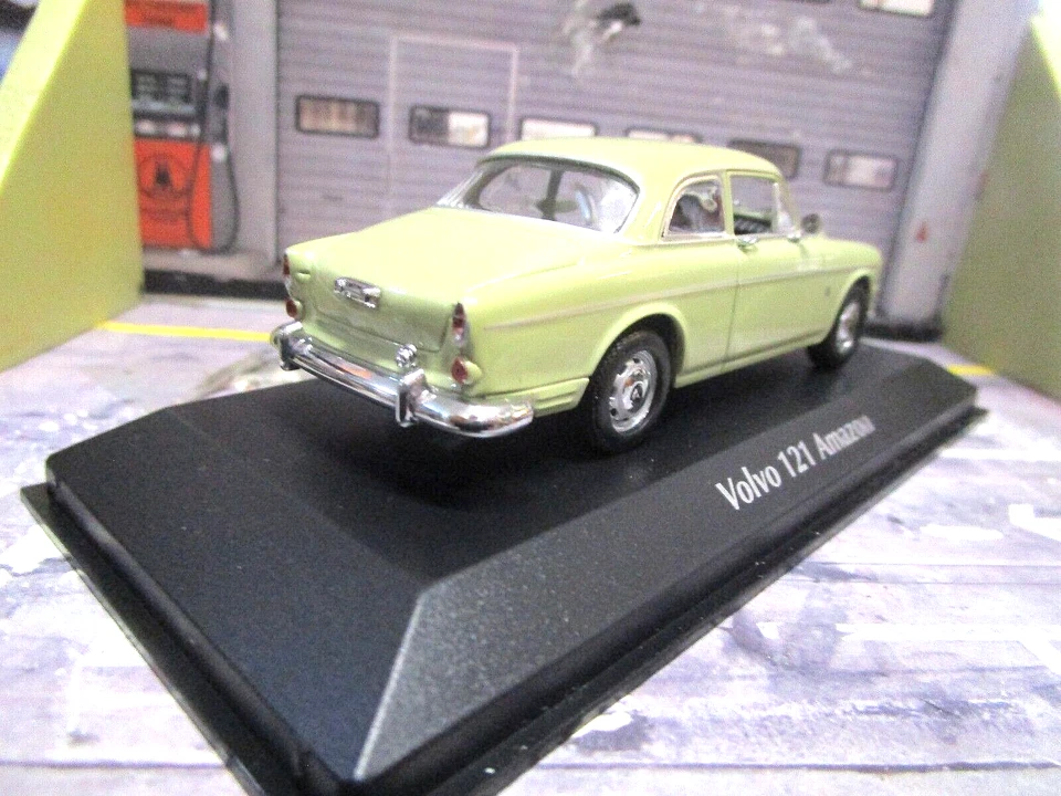 VOLVO 121 Amazon 1966 green grün Maxichamps Minichamps  1:43 - Bild 3 von 4