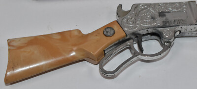 Vintage Nichols Spitfire Toy Cap Cartridge Loading Hip Gun in