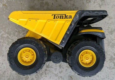 tonka toughest mighty dump truck