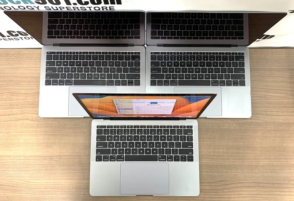 Lot 3 Apple MacBook Pro 13" 2017 A1708 i5-7th 2.3GHz 8gb RAM 128gb SSD PARTS - Image 2 of 4